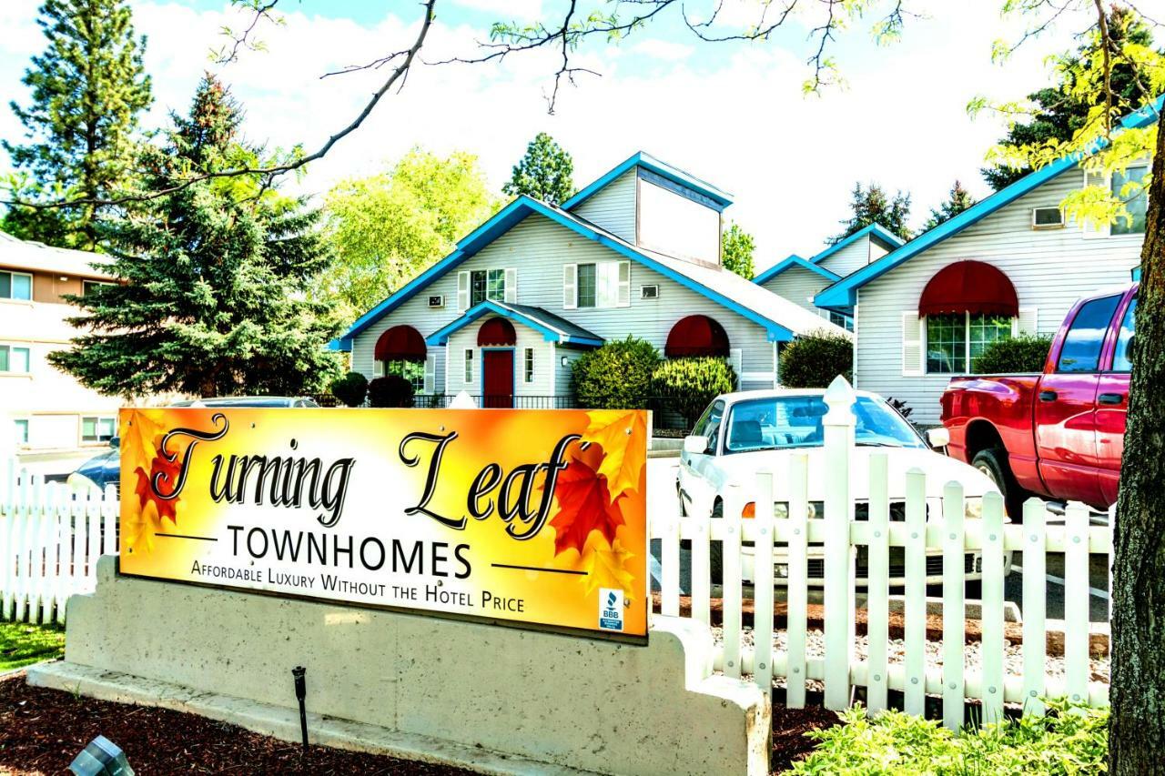 Turning Leaf Townhome Suites Fairwood Экстерьер фото